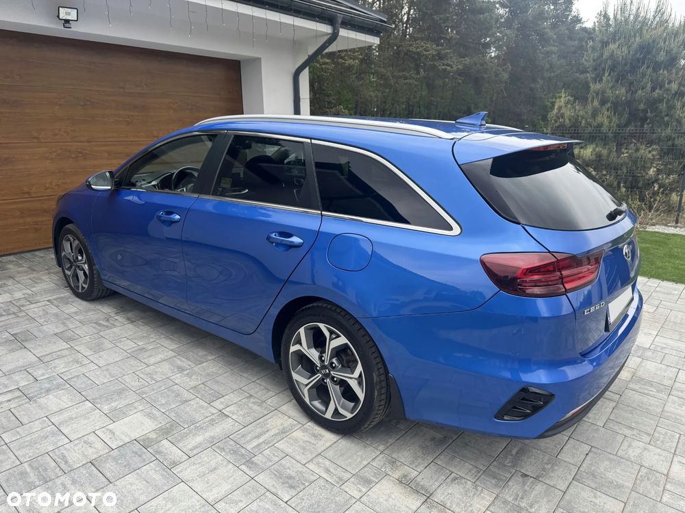 Kia Ceed 1.5 T-GDI MHEV L Business Line DCT - 15