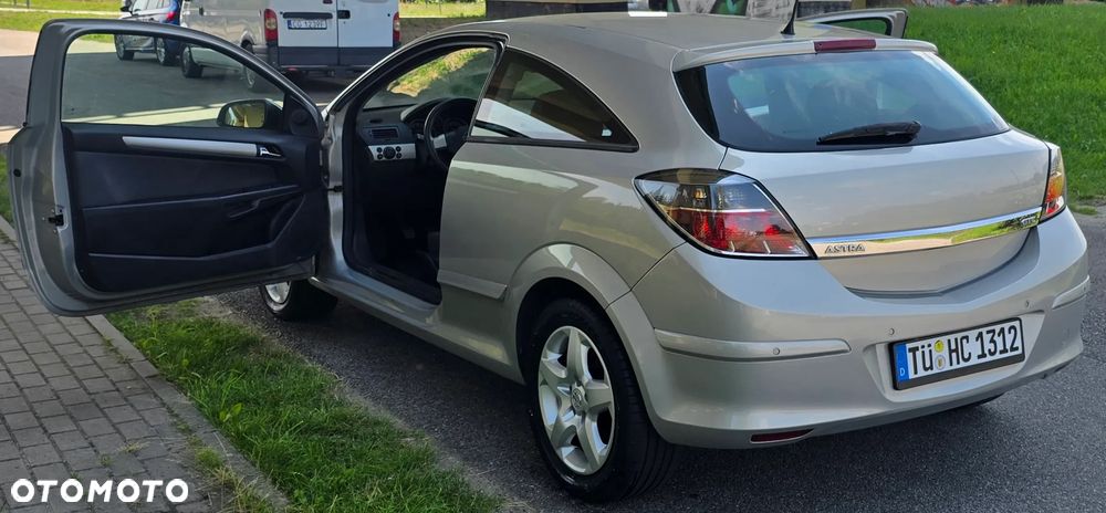Opel Astra 1.6 Catch me - 17