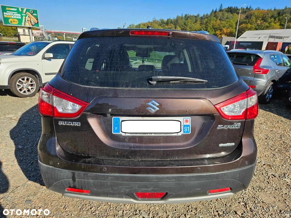 Suzuki SX4 S-Cross 1.6 DDiS Elegance 4WD - 11