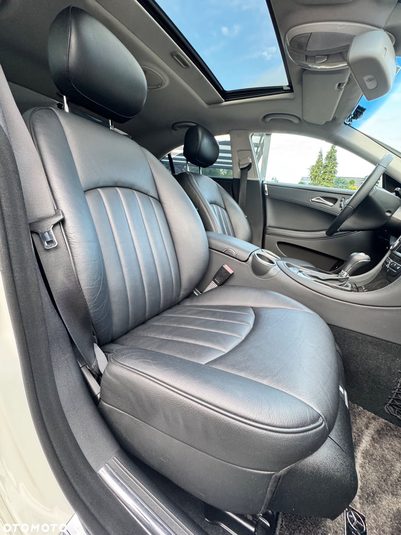 Mercedes-Benz CLS 350 7G-TRONIC - 22