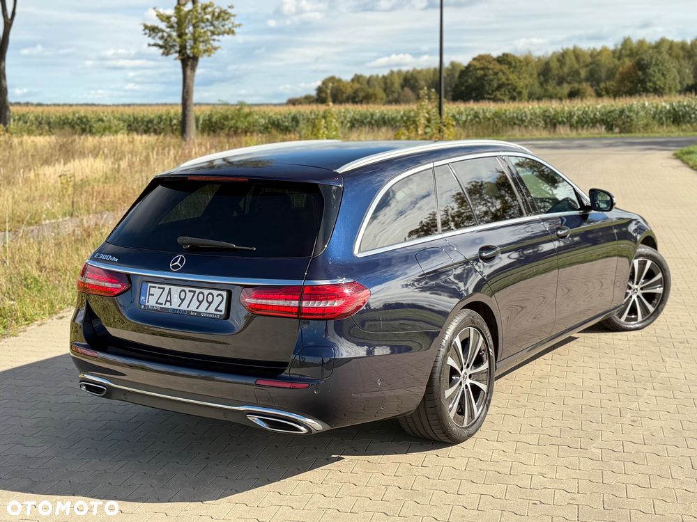 Mercedes-Benz Klasa E 300 de 9G-TRONIC Avantgarde - 17