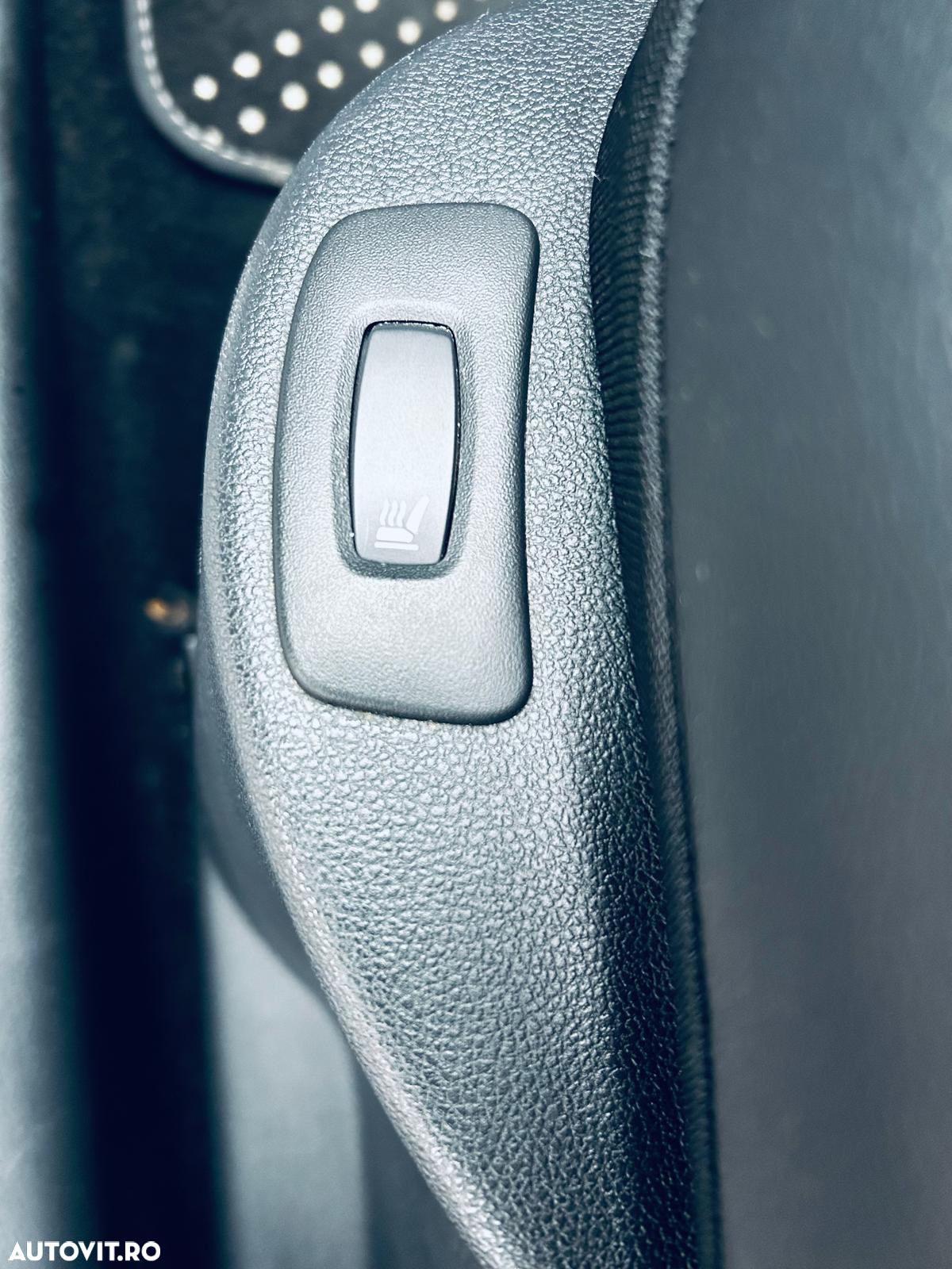 Renault Clio (Energy) dCi 90 Start & Stop EDC INTENS - 7