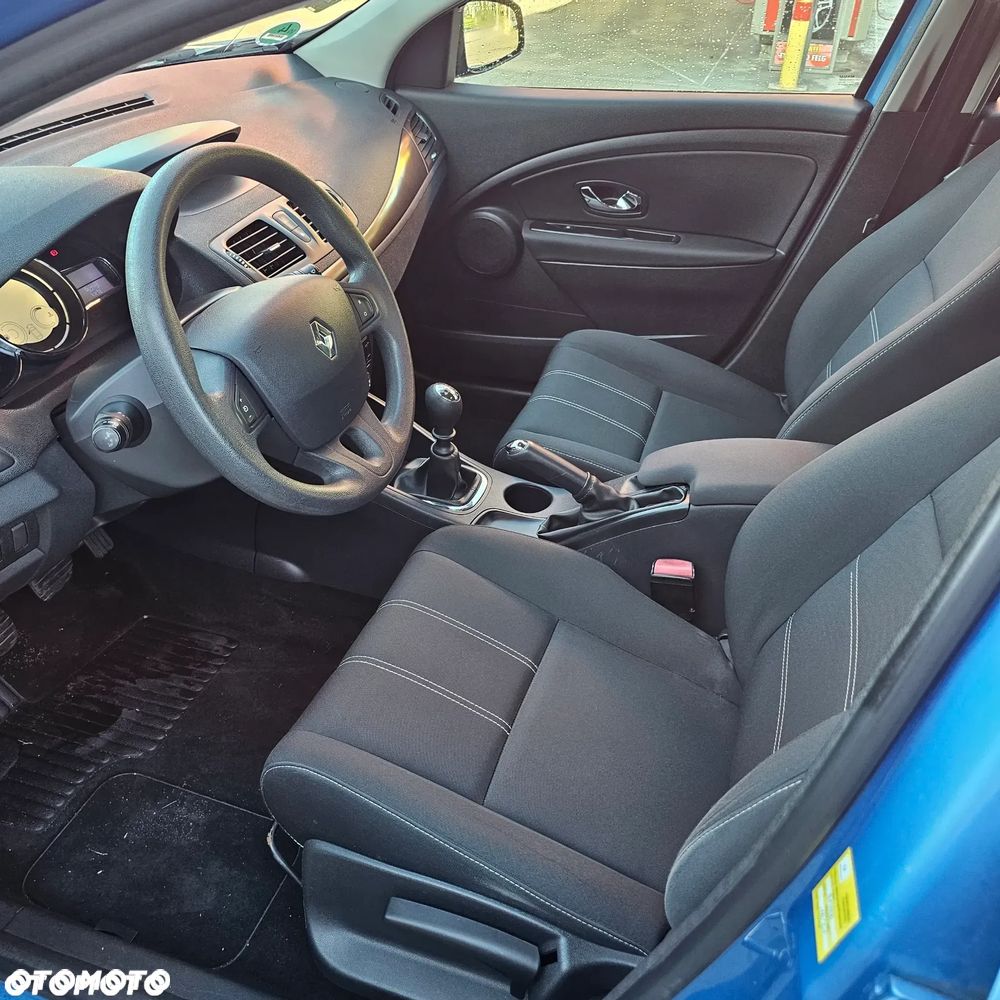 Renault Megane 1.6 16V 110 Dynamique - 10
