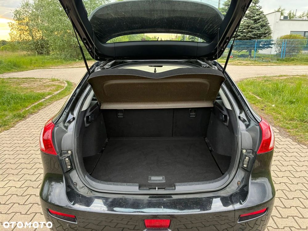 Mitsubishi Lancer 1.6 Invite - 10