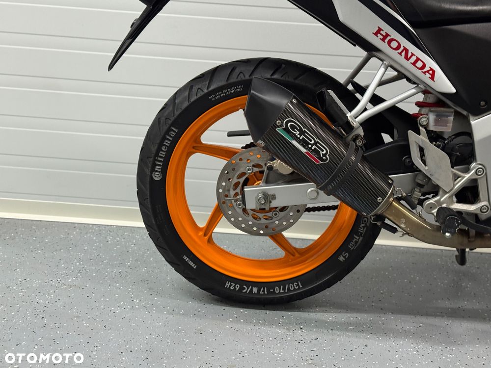 Honda CBR - 4