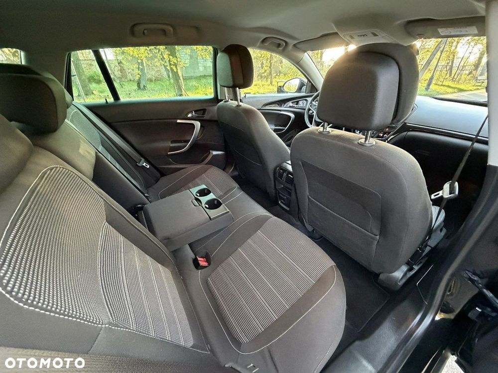 Opel Insignia - 28
