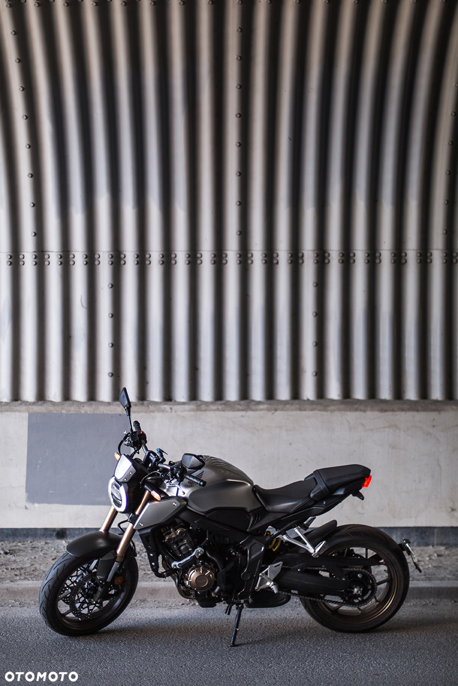 Honda CB - 11