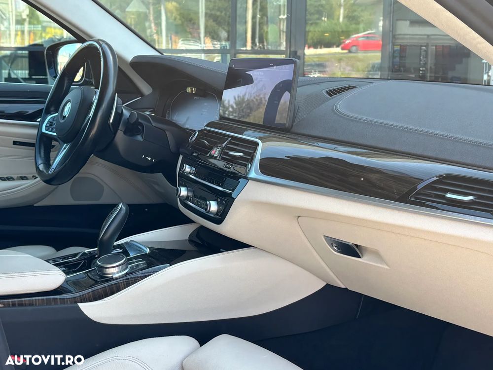BMW Seria 5 530e xDrive AT PHEV - 6