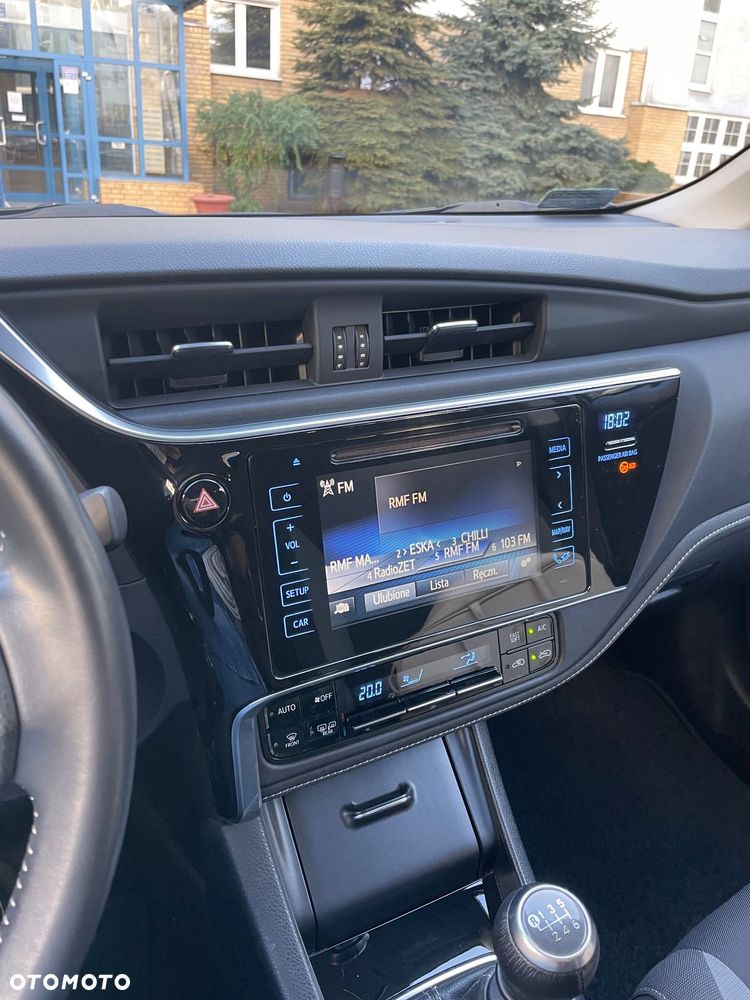 Toyota Auris - 5