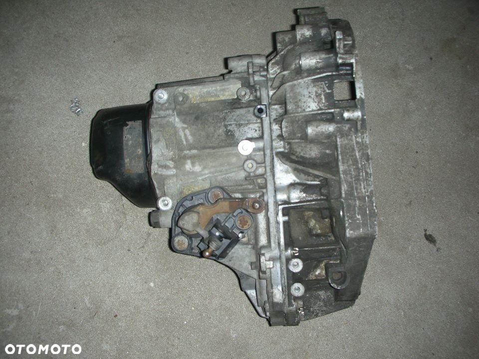 Skrzynia biegów renault 1.2 1.4 1.6 1.8 2.0 1.9 dci dti  1.5 dci jb3 jc5 jr5 jh3 - 6