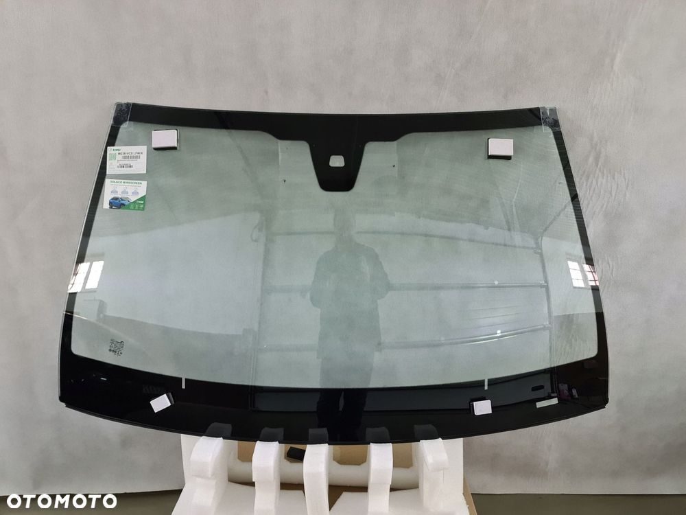 szyba przednia czołowa mercedes e coupe sensor c238 po 2016 - 1