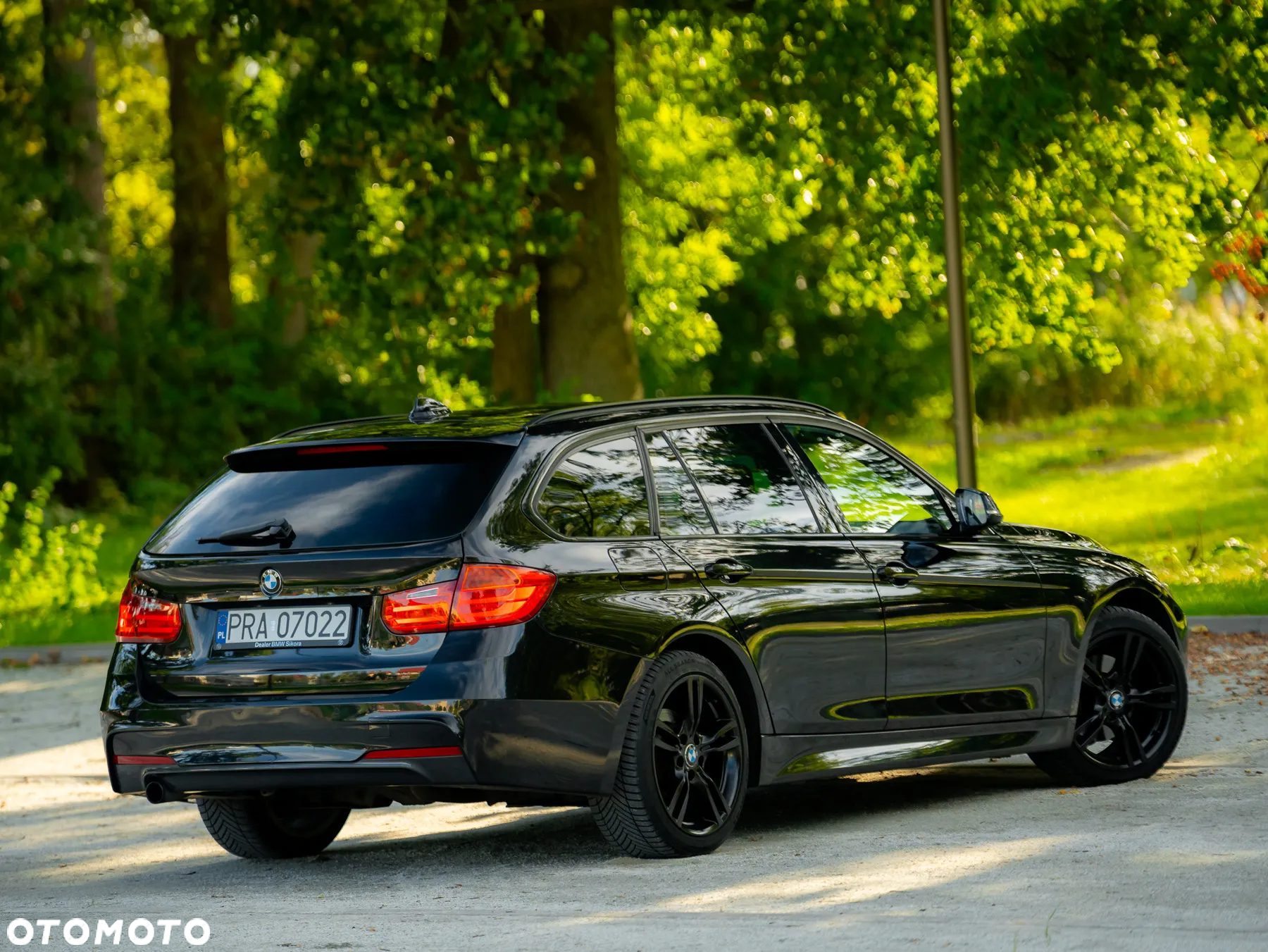 BMW Seria 3 320d xDrive - 11