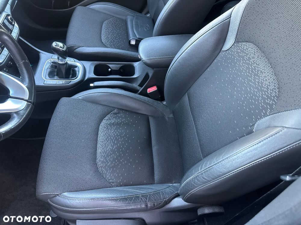 Hyundai i30 - 18