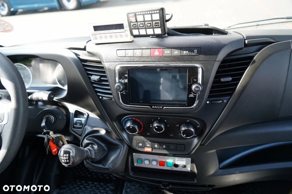 Iveco 35-140 / ZWYŻKA / PODNOŚNIK KOSZOWY FRANCE ELEVATEUR 141 TLE / 4 PODPORY / MANUAL / 2020  R - 30