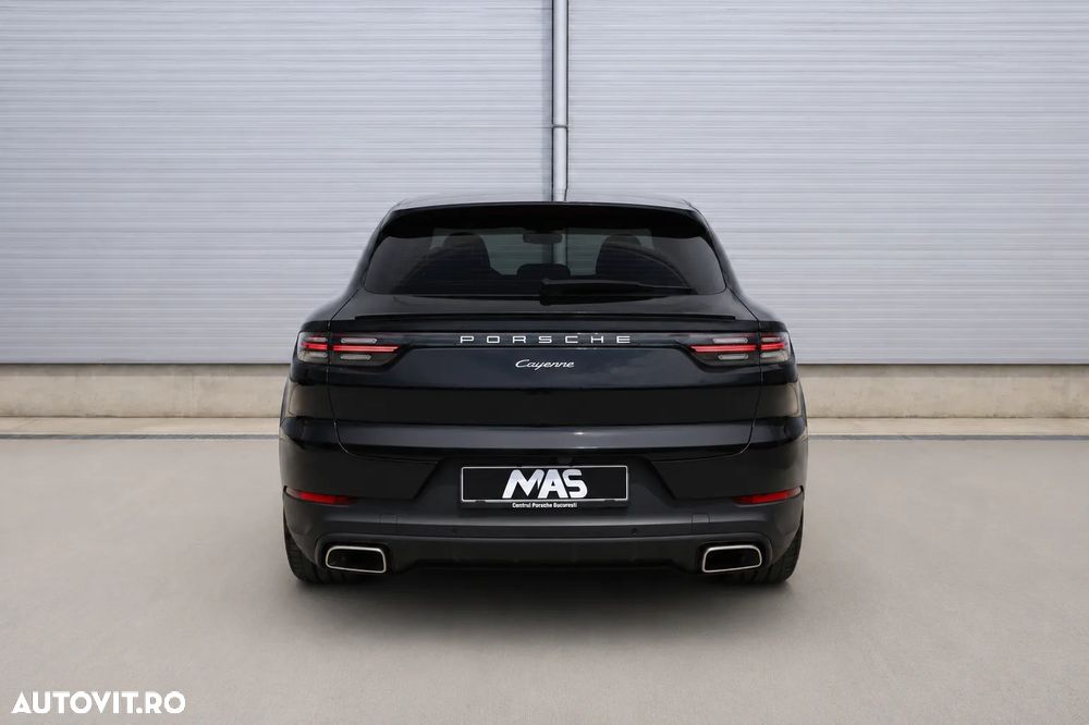 Porsche Cayenne Coupe E-Hybrid Tiptronic S - 38