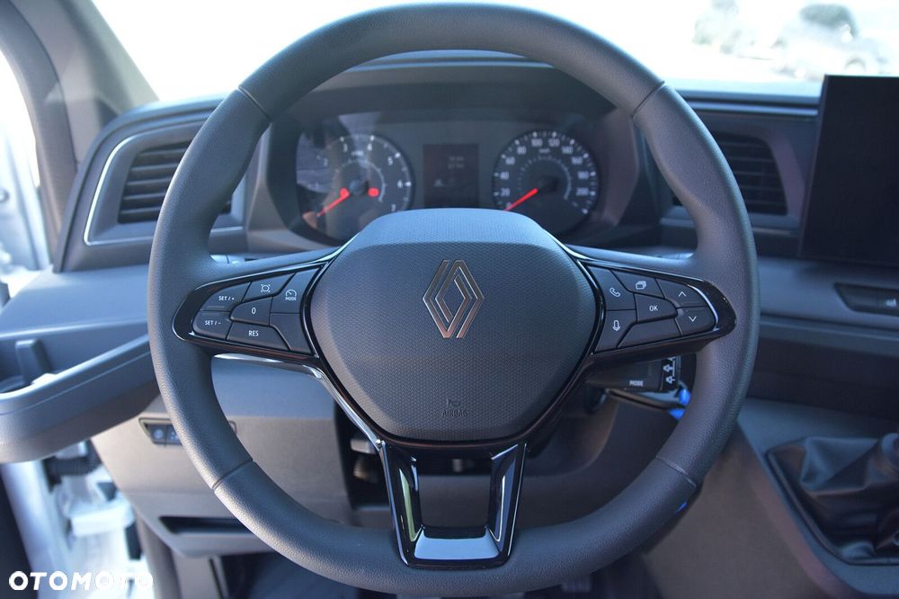 Renault Master Furgon L4H3 2.0 170KM - 13