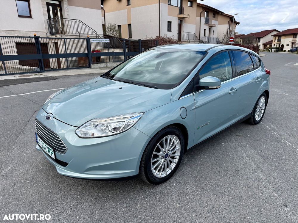 Ford Focus - 1