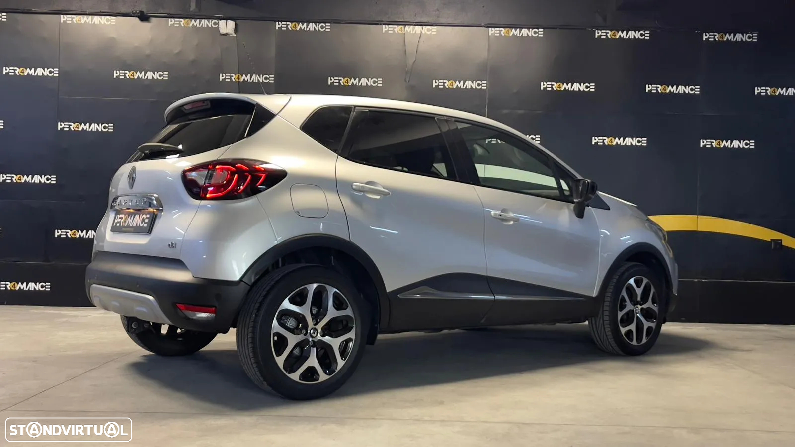 Renault Captur (ENERGY) dCi 90 LIMITED - 21