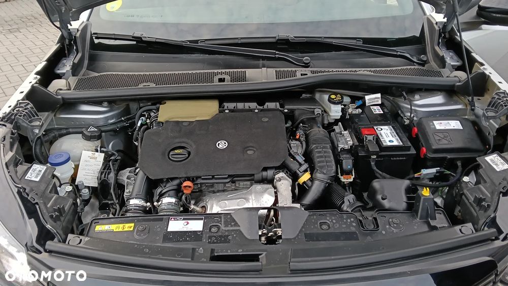 Peugeot 2008 1.5 BlueHDi Allure Pack S&S EAT8 - 31