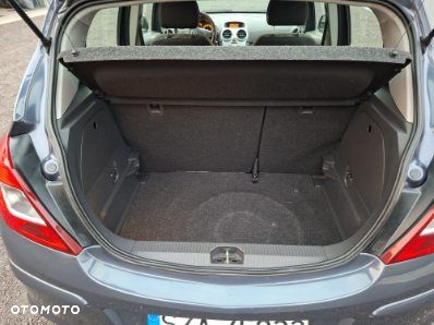Opel Corsa 1.2 16V Cosmo - 9