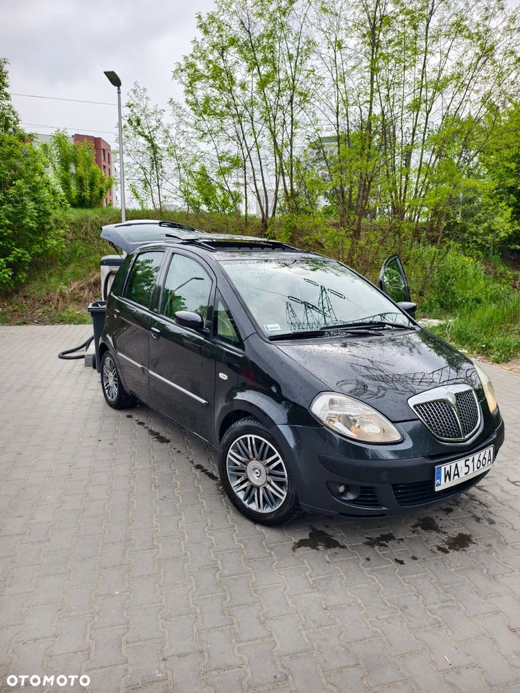 Lancia Musa 1.4 16v Automatik Platino Plus - 26