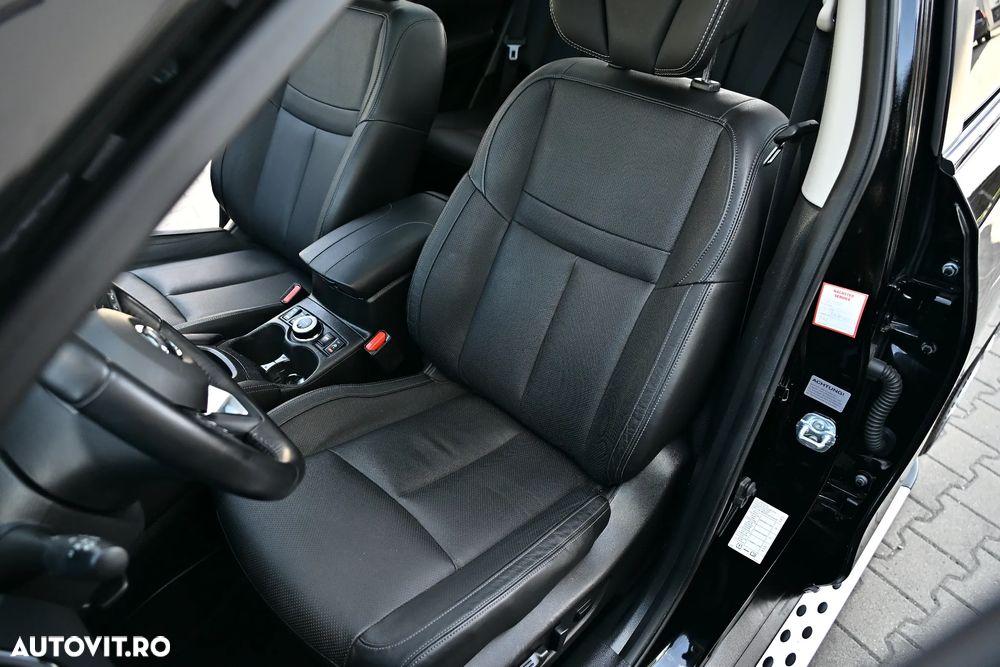 Nissan X-Trail 2.0 dCi ALL-MODE 4x4i Xtronic Tekna - 17