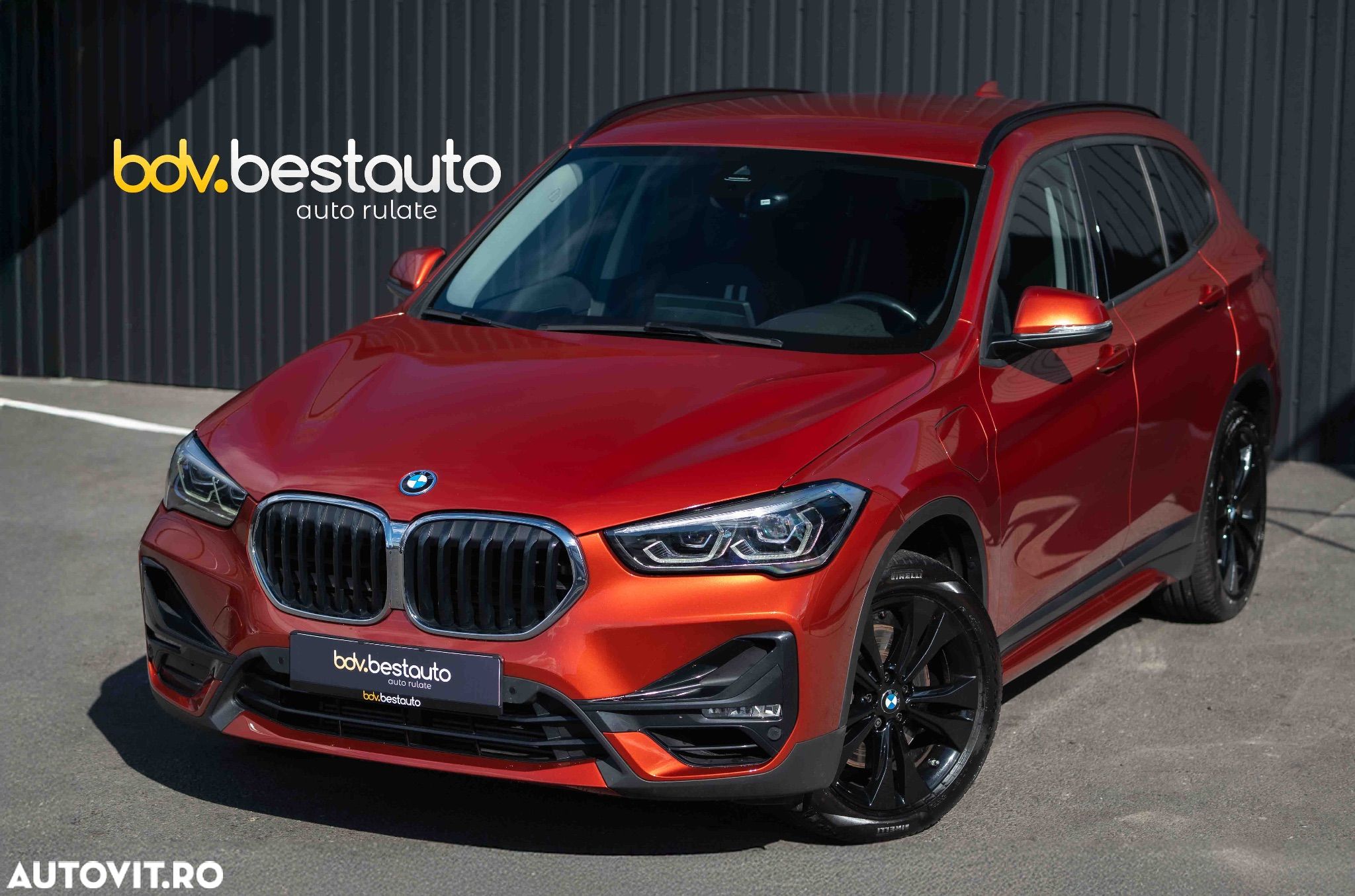 BMW X1 xDrive25e Sport Line - 1