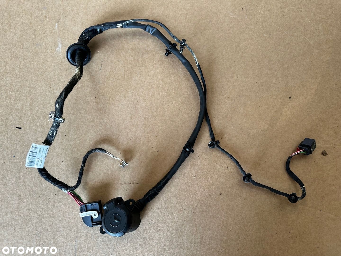 MERCEDES GLB INSTALACJA HAK A1775400311 - 1