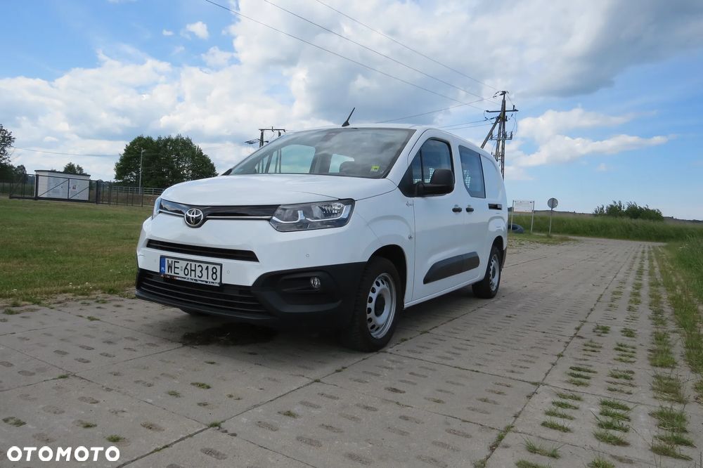 Toyota Proace City 1.2 D-4t 130km A/t Long Brygadówka - 13