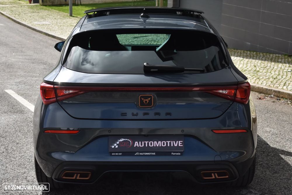 Cupra Leon 1.4 e-Hybrid VZ DSG - 10