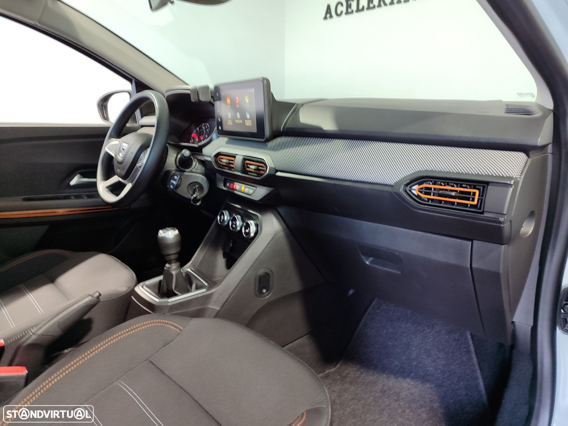 Dacia Sandero - 15