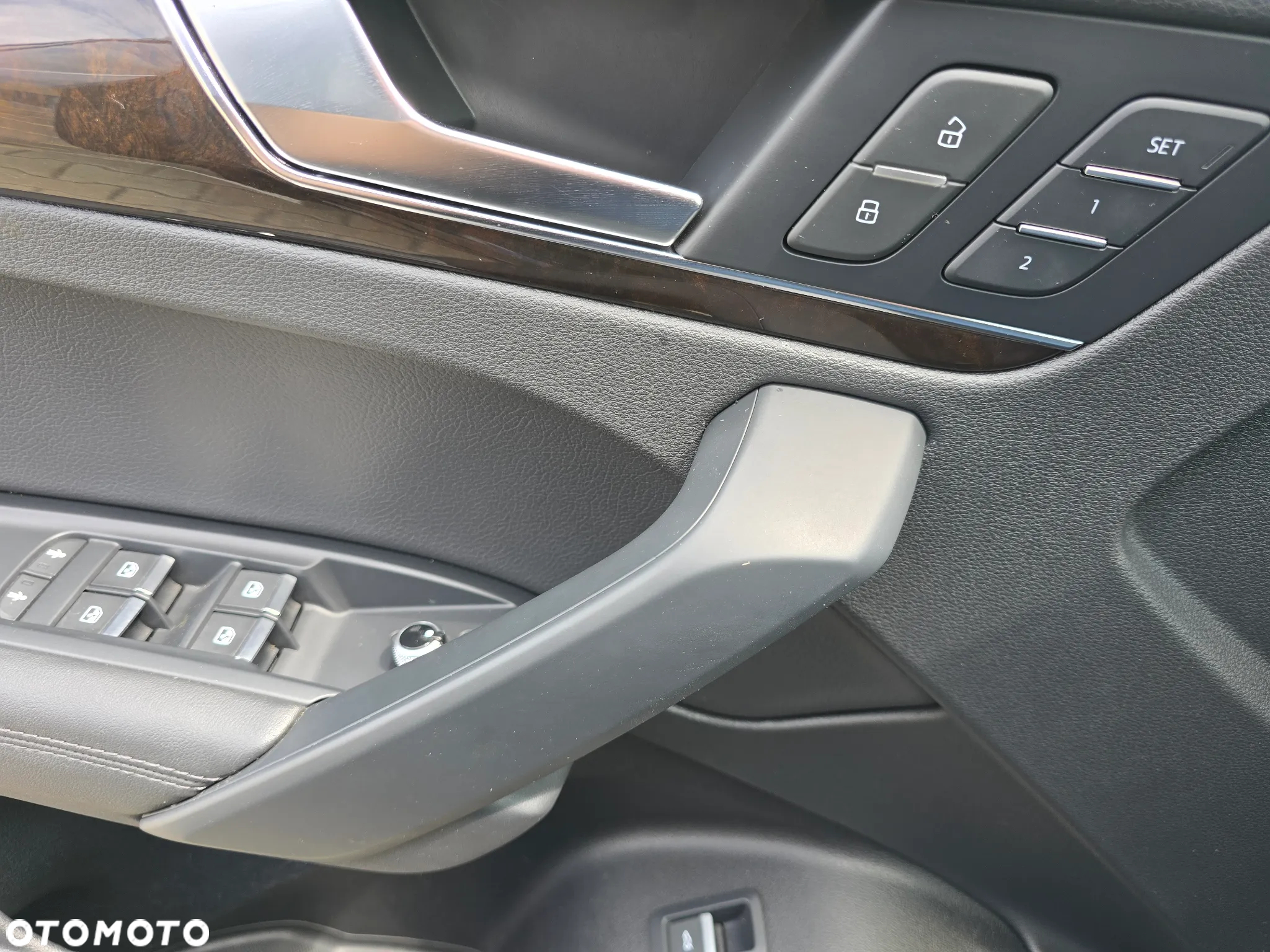 Audi Q5 2.0 TFSI Quattro Design S tronic - 33