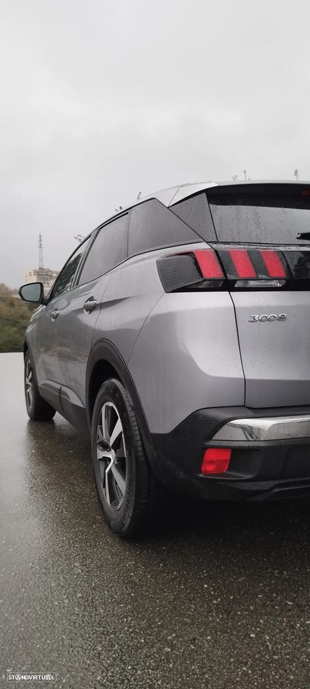 Peugeot 3008 BlueHDi 130 Stop & Start EAT8 Allure - 33