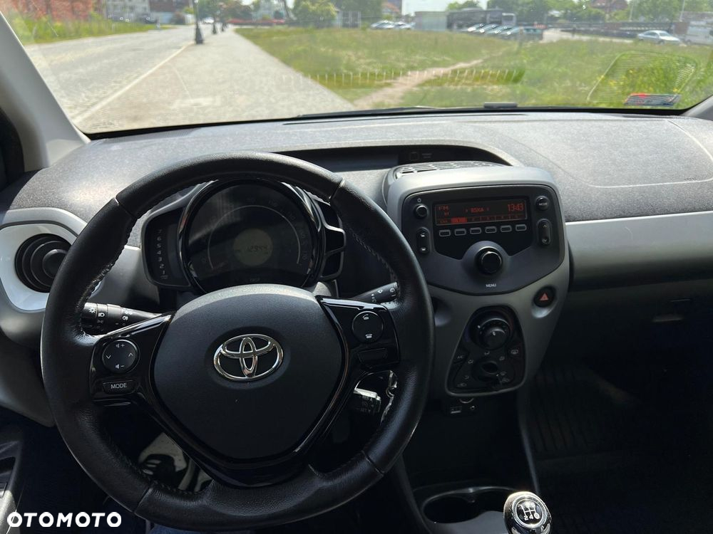 Toyota Aygo 1.0 VVT-i Color Edition - 8