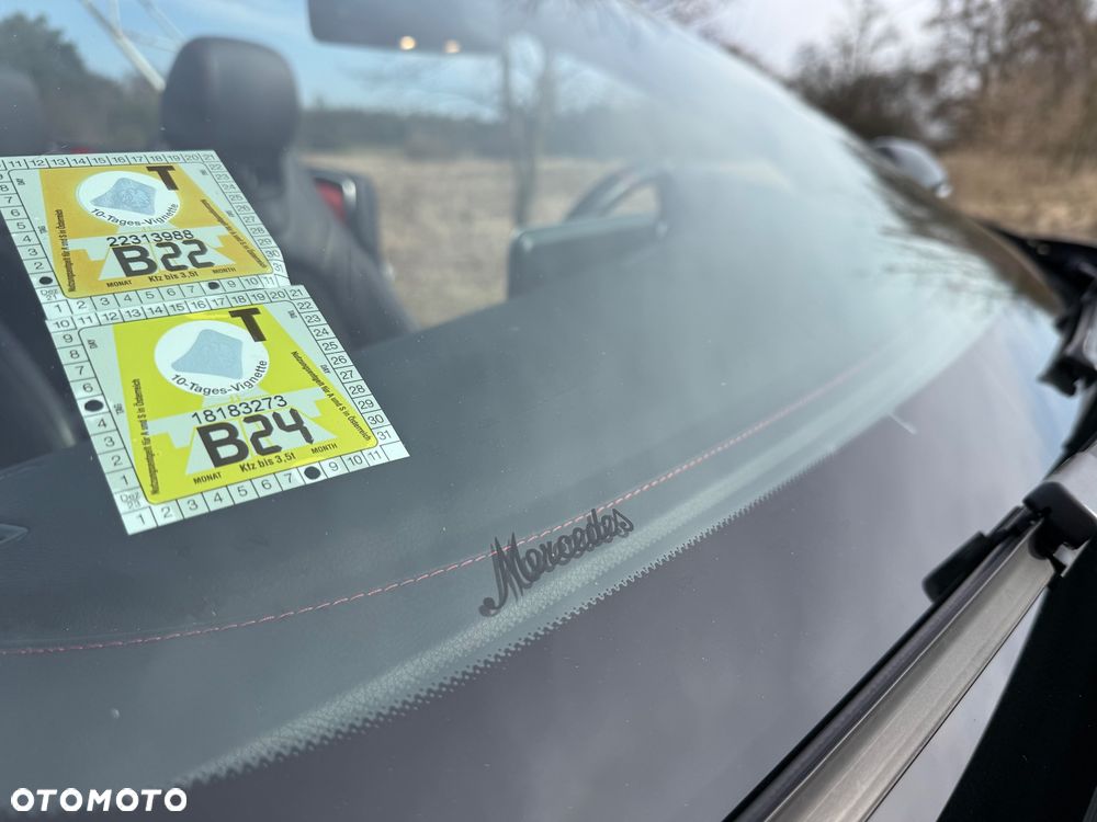 Mercedes-Benz Klasa C AMG 43 4Matic 9G-TRONIC - 23