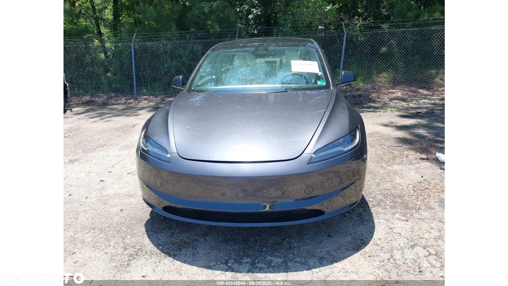 Tesla Model 3 - 2