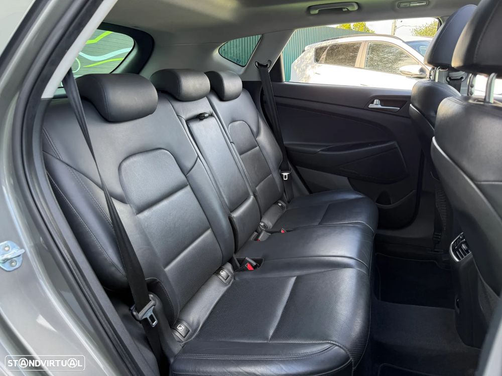 Hyundai Tucson 1.6 CRDi Premium - 26
