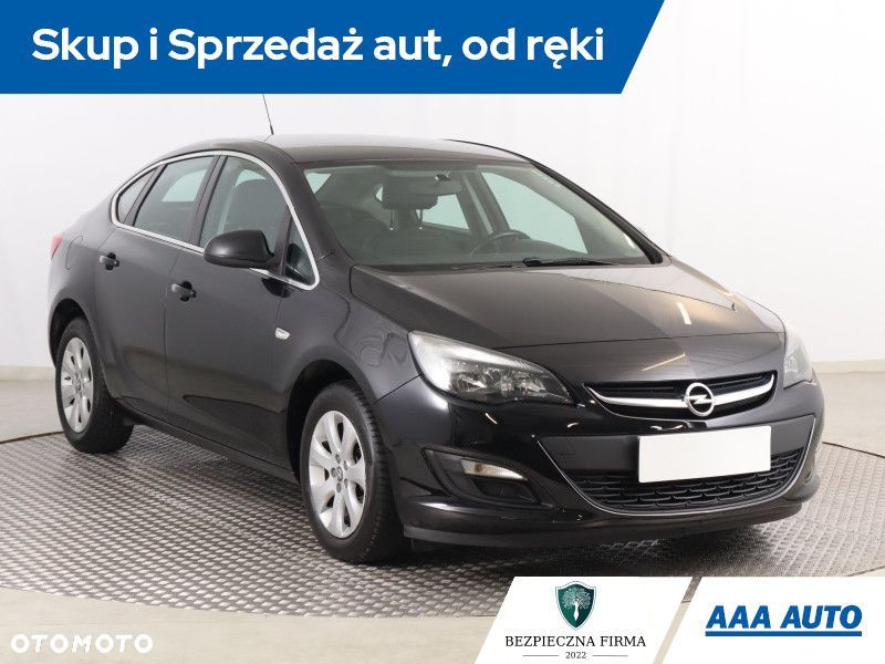 Opel Astra - 2