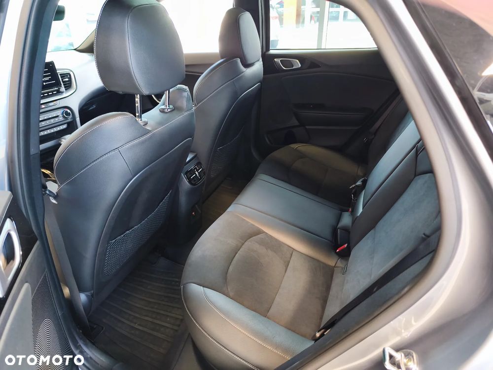 Kia XCeed 1.6 T-GDI GT-Line DCT - 9
