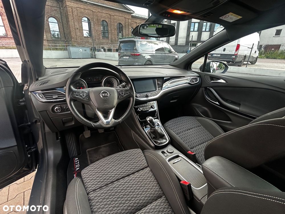 Opel Astra 1.4 T Dynamic - 13