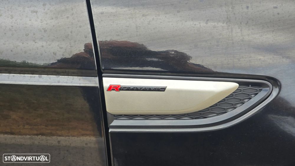 Land Rover Discovery Sport TD4 HSE - 12