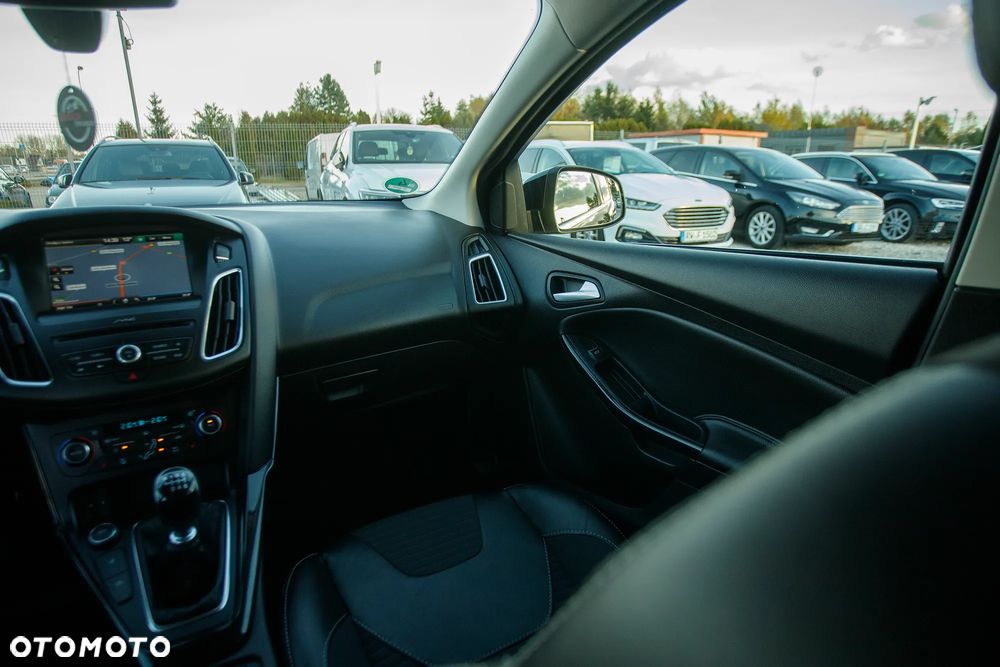 Ford Focus 1.0 EcoBoost Titanium ASS - 20