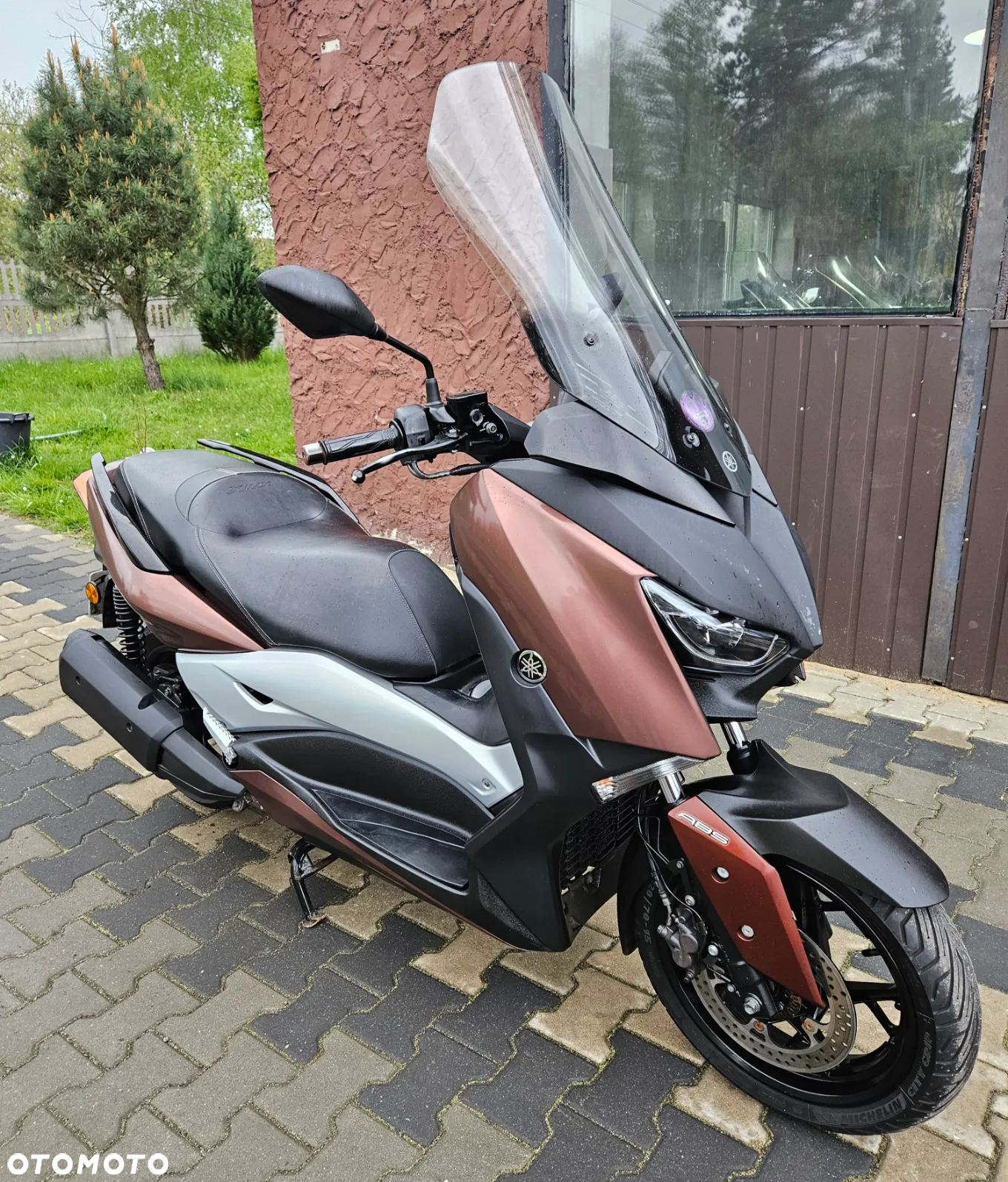Yamaha X-max - 11