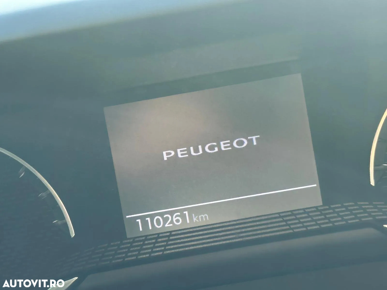 Peugeot 208 1.2 L PureTech STT Active - 30