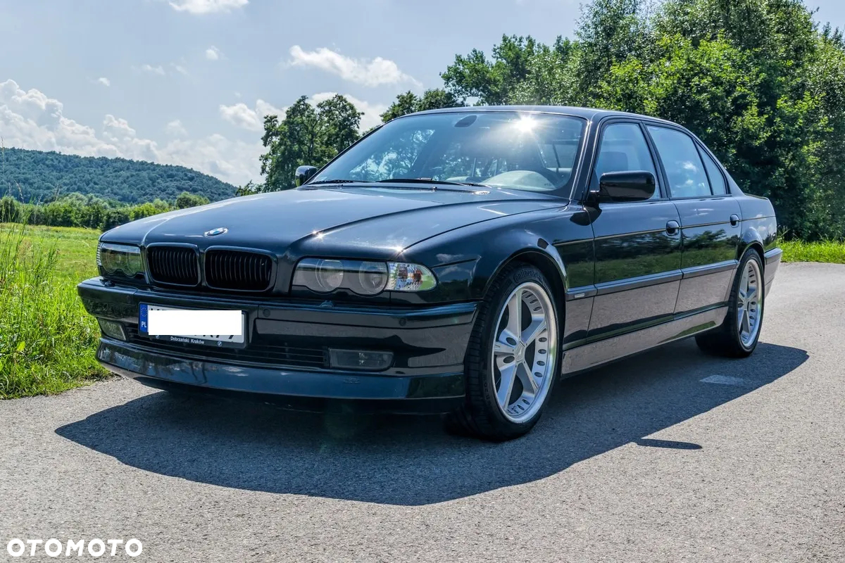 BMW Seria 7 740iL - 5