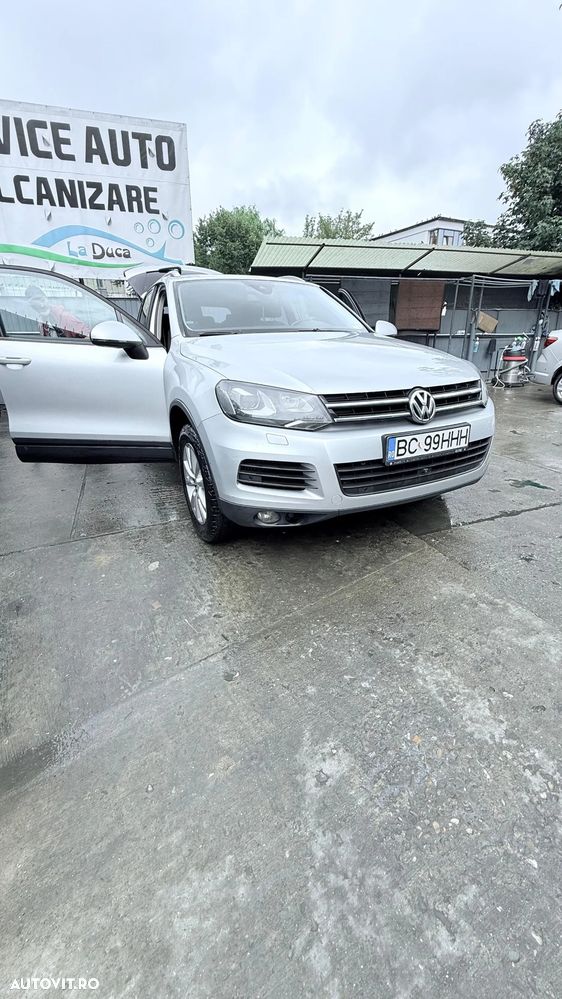 Volkswagen Touareg 3.0 V6 TDI BMT - 3
