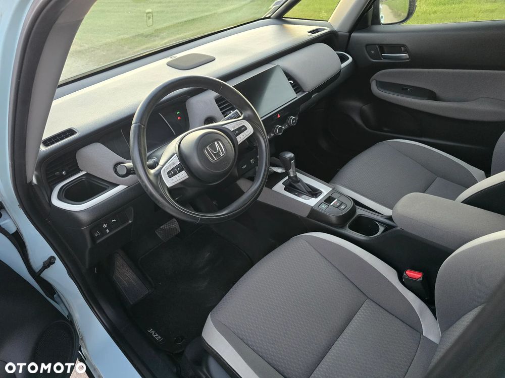 Honda Jazz 1.5 i-MMD Executive Crosstar (Czarny Dach) - 10