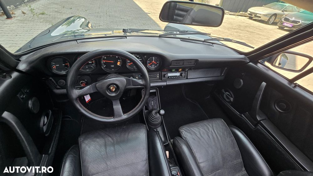 Porsche 911 - 33