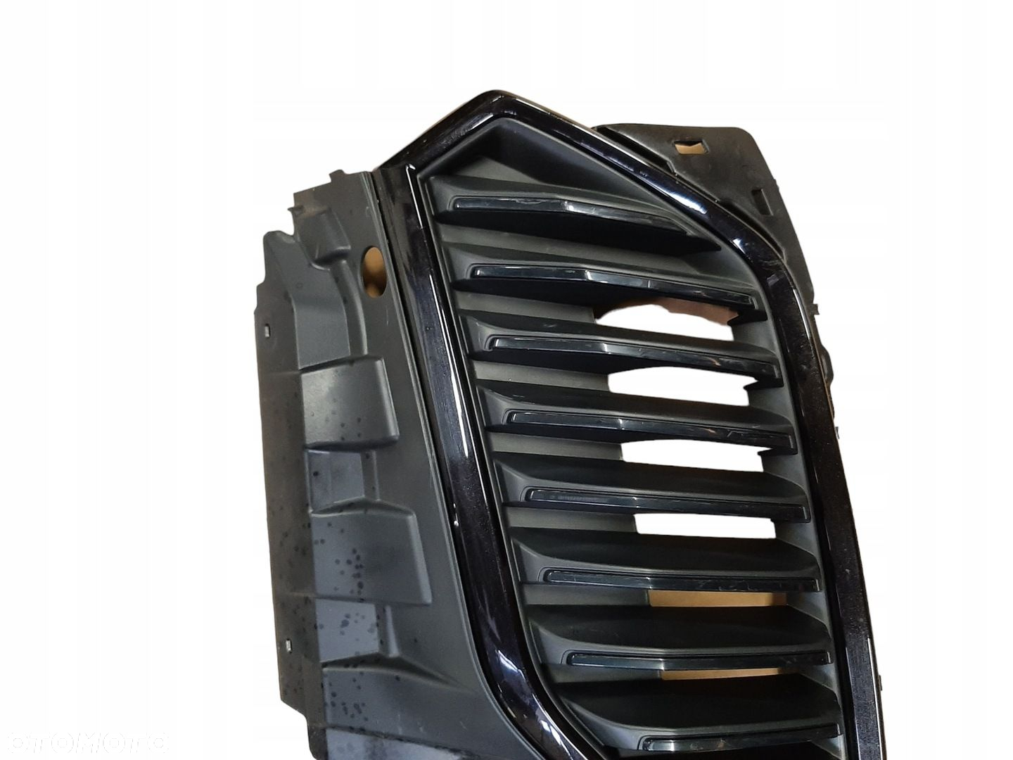 SKODA FABIA III MONTE CARLO GRILL 6V0853653C - 2
