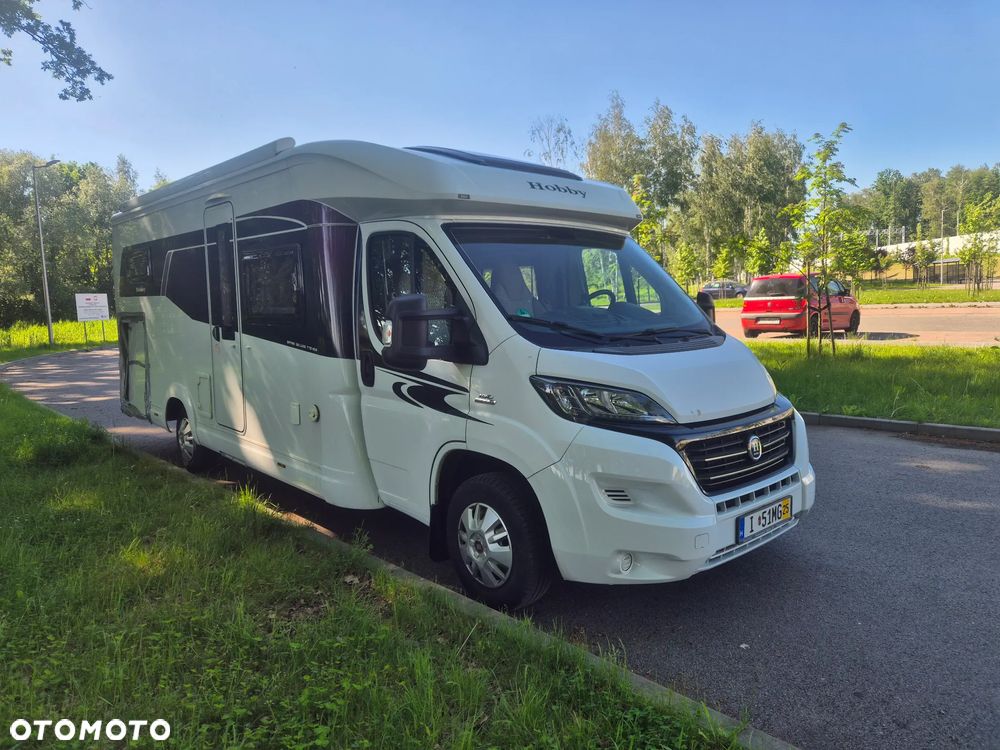 Hobby OPTIMA DE LUXE T75HGE - 1